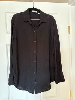 Aritzia Little Moon Black Airplush Cotton Sail Shirt